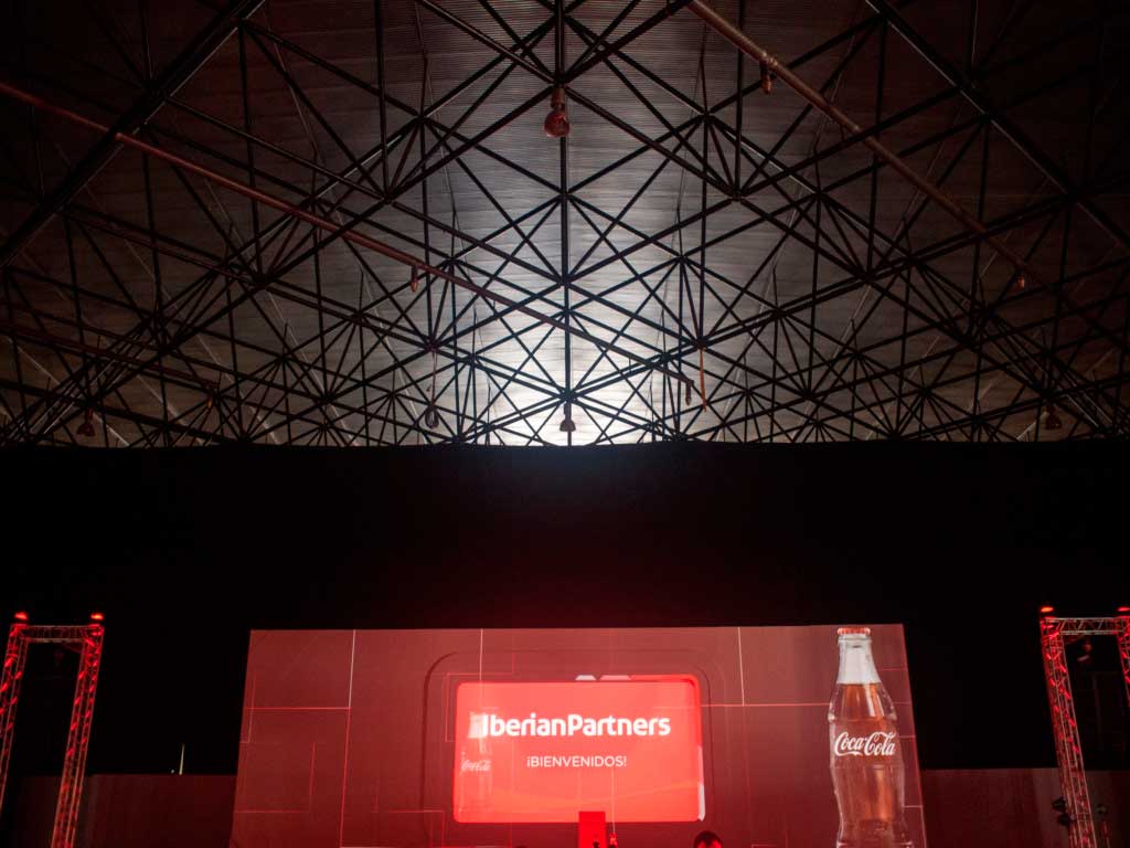 COCA-COLA TOUR